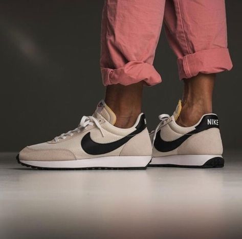 Nike Air Tailwind 79, Concept Sneakers, Nike Air Tailwind, All About Shoes, Nike Cortez Sneaker, Women Trends, Sports Shoes, Air Max, Pink Purple