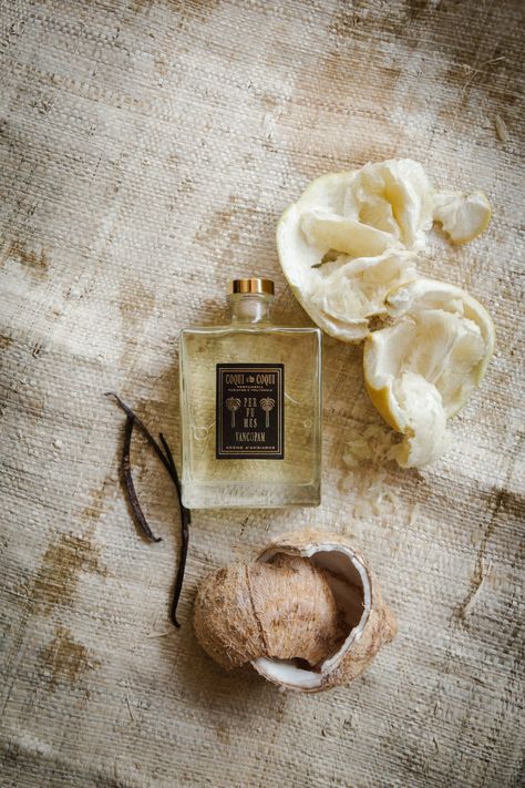 Coqui Coqui Perfumeria Yucatan Peninsula Coqui Coqui Tulum, Coqui Coqui, Boho Branding, Yucatan Peninsula, Brand Color Palette, Unisex Perfume, Perfume Lover, Bach Party, Luxury Packaging