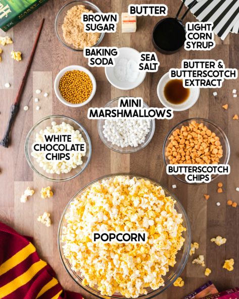 Harry Potter Movie Night Food Ideas, Harry Potter Movie Party, Butterbeer Snacks, Harry Potter Movie Night Food, Harry Potter Movie Snacks, Harry Potter Popcorn, Harry Potter Date Night, Harry Potter Food Recipes, Hp Snacks