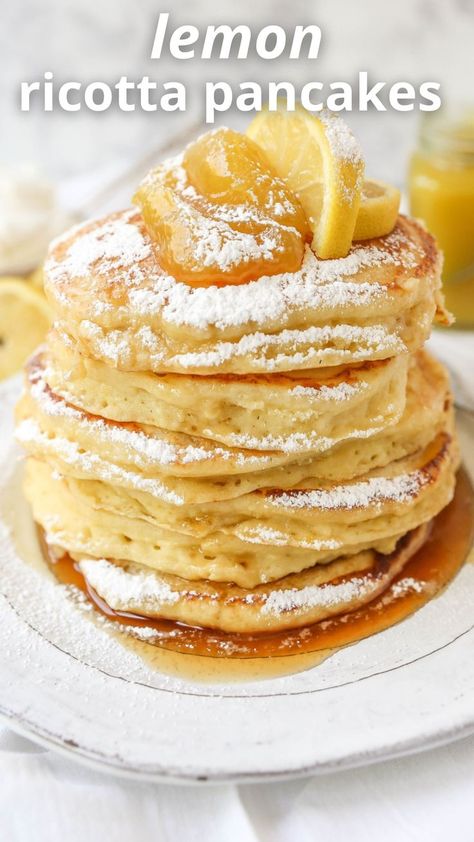 Fancy Pancake Recipe, Fancy Brunch Ideas, Fluffy Lemon Ricotta Pancakes, Lemon Ricotta Pancakes Recipe, Pancakes Ricotta, Lemon Pancakes, Fresh Ricotta, Greek Gyros, Lemon Ricotta Pancakes