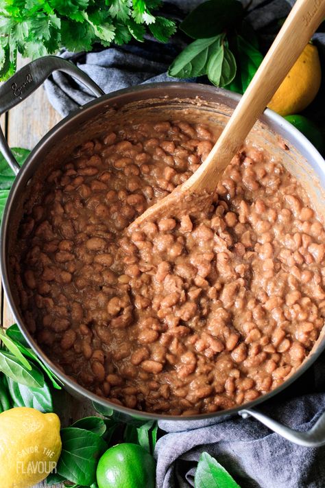 Chipotle Copycat Pinto Beans, Chipotle Pinto Beans Copycat, Chipotle Pinto Beans, Chipotle Beans, Pinto Bean Recipe, Summertime Meals, Legume Recipes, Chipotle Copycat, Easy Veggie Side Dish