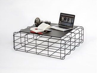 WIRE Industrial Wardrobe, Backyard Furniture Diy, Wire Coffee Table, Backyard Dining, Minimalist Furniture Design, Coffee Table For Living Room, Industrial Bar Stools, Metal Furniture Design, 강아지 그림