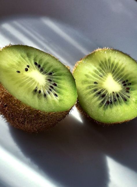 green kiwi fruit aesthetic,ківі Kiwi Fruit Aesthetic, Kiwi Aesthetic, Fruit Aesthetic, Dark Paradise, Beautiful Fruits, Green Fruit, Kiwi Fruit, Green Grapes, Fruit Art