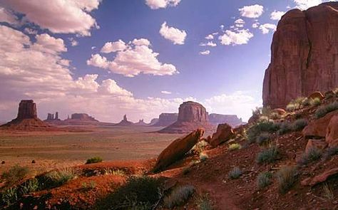 The largest Native American reservation in the country covers over 27,000 square miles in northeastern Arizona and smaller adjoining parts of Utah and New Mexico. A world unto itself, the Navajo Nation is large enough to contain the smaller Hopi Reservation and world-famous sights such as Monument Valley and Canyon de Chelly National Monument, with vast land to spare. It is home to some 250,000 tribe members who are spread thinly across the high desert, rivers and mountains of Diné Bikéyah, a... Canyon De Chelly, Monument Valley Arizona, Native American Reservation, Trip To Grand Canyon, Arizona Vacation, Camping Places, Navajo Nation, Camping World, National Monuments