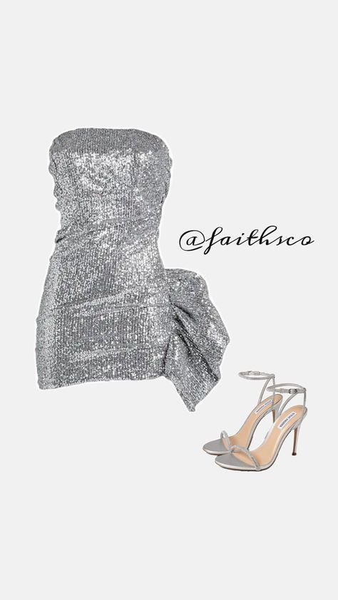 Aesthetic silver disco party outfit inspiration cute sparkly silver outfit Silver Disco Party, Disco Party Outfit, Silver Outfit, Disco Birthday Party, Silver Outfits, Disco Dress, Disco Party, Girl Party, Star Girl