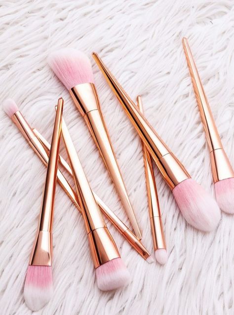 How To Use Makeup, Pink Makeup Brush, Makeup Brushes Guide, Brushes Makeup, Types Of Makeup, Beauty Make-up, Make Up Brush, Brush Sets, Makeup Guide