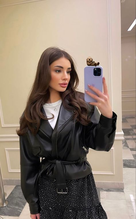 The Maddest Obsession, Danielle Lori, Maddest Obsession, Bridal Hair Down, Lux Fashion, Stylish Wedding Dresses, Foto Ideas Instagram, Classic Outfits, Winter Fashion Outfits