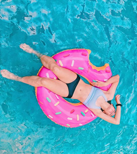 Donut Pool Float, Donut Pool, Pink Donut, Pink Donuts, Art References, Birds Eye, Rafting, Pose Reference, Pool Float