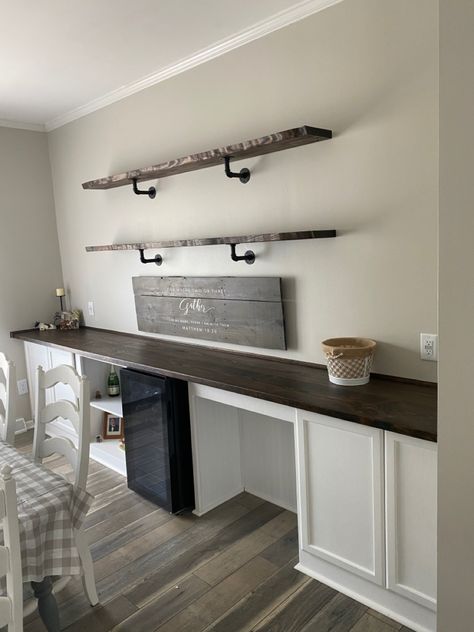 Built In Bar And Desk, Built Ins Dining Room Small Spaces, Dinning Room And Office, Serving Bar In Dining Room, Bar Dining Room Ideas, Modern Farmhouse Dining Room Built Ins, Dry Bar Ideas Dining Room, Built In Buffet Dining Room Farmhouse, Lower Cabinets In Dining Room