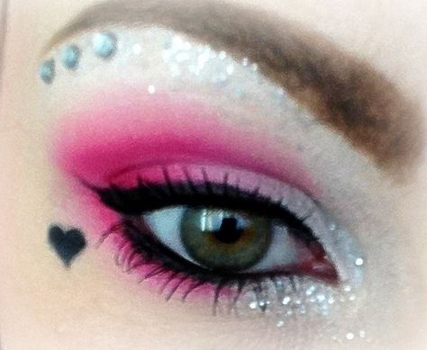 ` Scene Makeup, Gyaru Makeup, Valentines Day Makeup, Valentines Makeup, Emo Makeup, Dope Makeup, Creative Eye Makeup, Creative Makeup Looks, Makeup Obsession