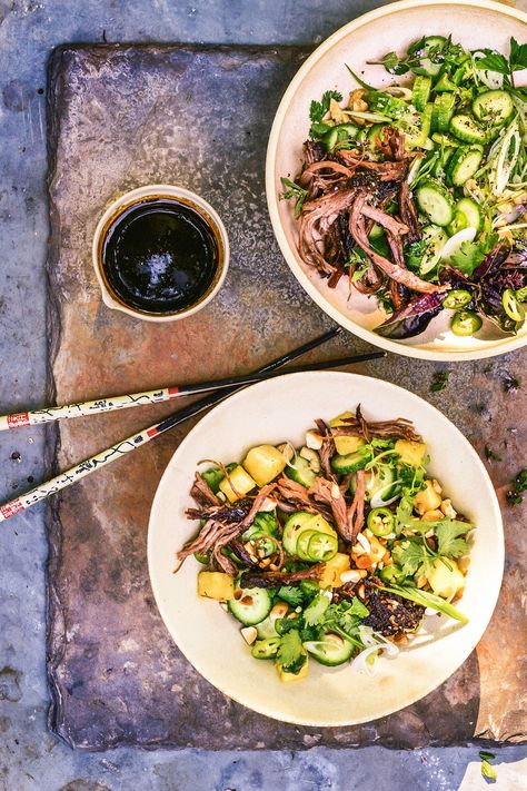 Vietnamese Crispy Brisket Salad - As featured in Steven Raichlen's barbecue show, Project Fire Episode 202: Brisket 24/7. #salad #asian #vietnamese #brisket #barbecue Brisket Salad, Oven Roasted Brisket, How To Barbecue, Brisket Rub Recipe, Brisket Marinade, Brisket Crock Pot, Roast Brisket, Brisket Recipes Smoked, How To Cook Brisket