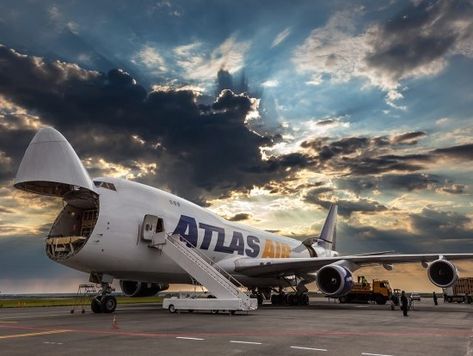 Atlas Air, Boeing 747 400, 747 400, Cargo Aircraft, Cancelled Flight, Net Income, Factory Building, General Aviation, Air Cargo