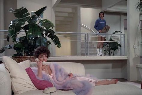 80s Interior Design, Best Loungewear, 80s Home, 80s Interior, 80s Decor, Decor Pad, Joan Collins, Valley Girls, Miami Vice