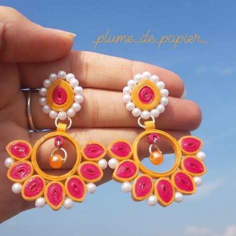 Paper Quilling Accessories, Quling Earrings, Quelling Earings, Quilling Accessories, Quilling Studs, Quilling Earring, Quilling Design, Quilling Videos, Diy Quilling Crafts