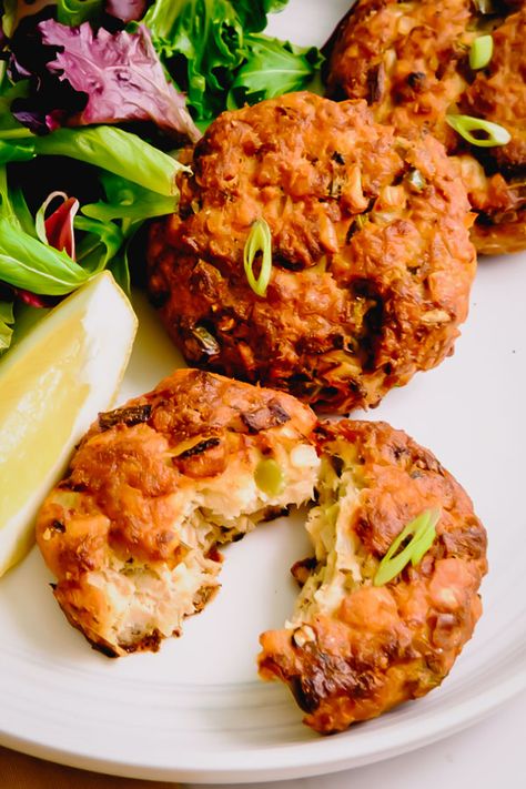 Southern Salmon Patties Southern Salmon Patties, Salmon Fish Cakes, Flaked Salmon, Salmon Croquettes, Deep South Dish, Salmon Patties Recipe, Vegetable Fried Rice, Salmon Cakes, Salmon Patties