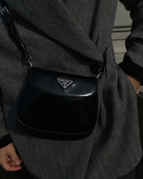 Prada Bag Black, Black Designer Bags, Prada Cleo, Prada Mini, It Bags, Bag Prada, Devil Wears Prada, Luxury Purses, Winter 2022