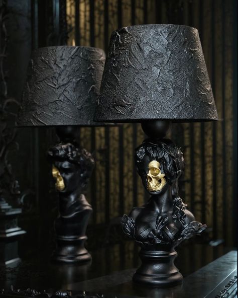 David & Venus set #interiorlamp #horrorromance #venus #david #interiordesign Goth Lamp, Skull Lamp, Lamp Bedside Table, Halloween Lamps, Goth Bedroom, Half Skull, Black Houses, Gothic Bedroom, Dream Future