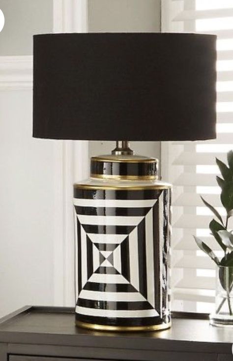 Elegant Living Room Decor, Gold Living Room, Luxury Lamps, Table Lamps Living Room, Yangon, Modern Bedroom Decor, Ceramic Table Lamp, Table Lamps For Bedroom, Black Shade