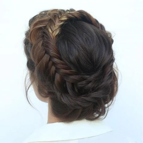 Trending Hair Style for Ladies 2021 Fishtail Crown Braid, Braided Crown, Braids With Shaved Sides, Girls Short Haircuts, Medium Layered Hair, Box Braids Styling, Girl Haircuts, Crown Braid, Hair Wraps