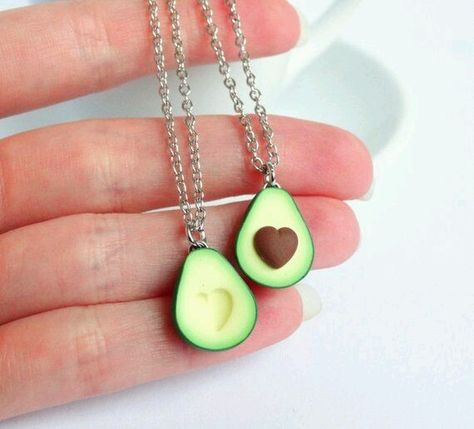 Green Avocado, Bff Jewelry, Friendship Necklace, Tanah Liat, Bff Necklaces, Best Friend Necklaces, Friendship Necklaces, Friend Necklaces, Bff Gifts