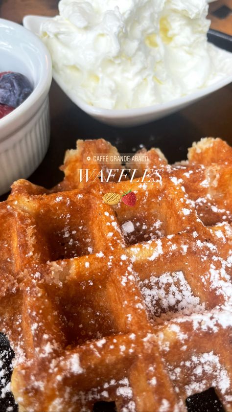 waffles,aesthetic, instagram, insta story, food, desserts, inspo, strawberries, healthy dessert, cafe Instagram My Story, Instagram Food, Mini Desserts, Summer Desserts, Creative And Aesthetic Development, Healthy Desserts, Insta Story, Cappuccino, My Favourite