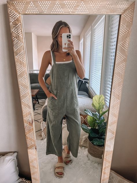 Shop Women's Utility Cropped Jumpsuit - … and other curated products on LTK, the easiest way to shop everything from your favorite creators. Cropped Jumpsuit Outfits, Comfy Jumpsuit Outfit, Teacher Jumpsuit Outfit, Jumpsuit Outfit Summer, Jumpsuit Styling, Jumper Suit, Jumpsuit Outfits, Comfy Jumpsuits, Cropped Jumpsuit