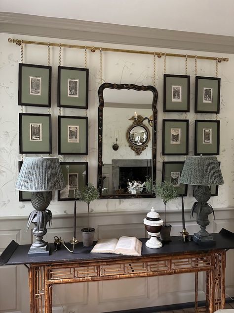 At Home with WILLIAMSBURG Designer in Residence Heather Chadduck Hillegas - Quintessence Williamsburg Interior Design, Colonial Williamsburg Interiors, Colonial Williamsburg Decor, Heather Chadduck, Victorian House Interiors, Dining Room Blue, Colonial Williamsburg, Dream Living, Blue Bedroom