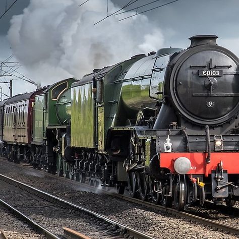 Flying Scotsman Transport Images, Steampunk Flying Machines, Train Collection, Steam Trains Photography, Durham England, London Midland Scottish Railway, Flying Scotsman, Steam Trains Uk, Heritage Railway