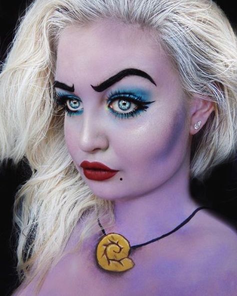 Major inspiration ahead! Ursula Makeup, Pretty Halloween Makeup, Makeup Karakter, Make Up Diy, Ursula Costume, Halloweenský Makeup, Halloween Make-up Looks, Cute Halloween Makeup, Halloween Makeup Ideas