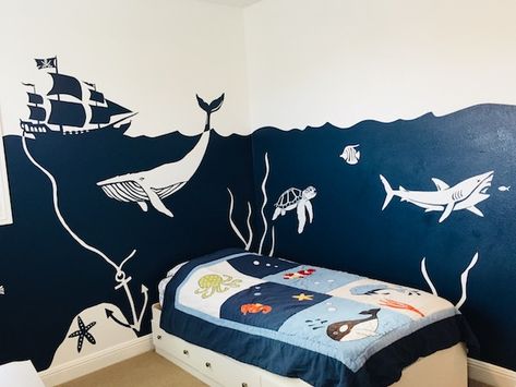 Shark Wall Mural, Ocean Themed Kids Room, Blue Childrens Bedroom, Wall Painting Ideas Kids Room, Kids Room Wall Painting, Shark Kids Room, Whale Mural, Shark Mural, Ocean Wall Mural