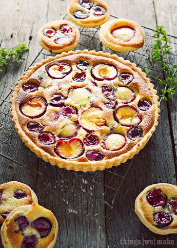 Plum and cherry Frangipane tart Cherry Frangipane, Brioche Chocolate, Aga Recipes, Chocolate Brioche, Ganache Icing, Frangipane Tart, Coctails Recipes, Cream Candy, Recipes Yummy