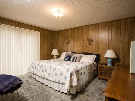 70s Wood Paneling Makeover, Wood Paneling Remodel, Kitchen Paneling, Paneling Remodel, Painting Over Paneling, Wood Paneling Living Room, Wood Paneling Makeover, Wooden Paneling, Wood Panneling