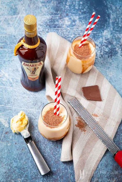 Don Pedro Drink - one of South Africa's most popular cocktails with a twist Homemade Amarula Recipe, Amarula Cocktails Recipes, Amarula Drinks, Amarula Drink, Amarula Cocktails, Amarula Recipes, Caramel Coffee Drinks, Sjokolade Koek, African Dessert