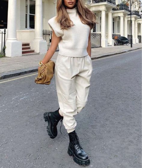 made from thick sweater material shoulder padded  turtleneck style perfect for layering  comes in eggshell white Leather Joggers Outfit, Turtleneck Top Outfit, Duck Boots Outfit, Styling Turtlenecks, Zara Street Style, White Leather Pants, Zara Knit Top, Winter Style Guide, Jogger Outfit