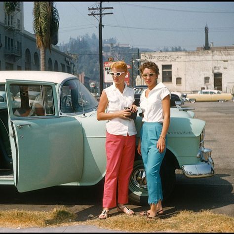 Vintage Road Trip, Hackney London, Retro Film, Still Photography, Ford Fairlane, Retro Photo, London Photos, Vintage Life, New York Wedding