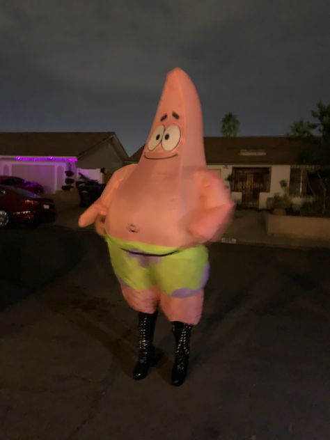 Patrick The Star Costume, Patrick In Heels Costume, Patrick The Star, Unserious Halloween Costumes, Blow Up Costumes Halloween, Blowup Halloween Costumes, Patrick Star Halloween Costume, Patrick Cosplay, Patrick Halloween Costume