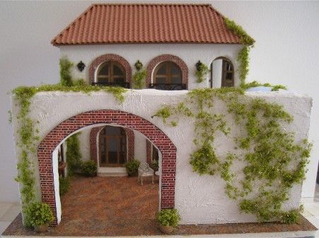 Italian villa dollhouse House Diorama, Room Boxes, Miniature Rooms, Italian Villa, Sims Ideas, It's A Small World, Spanish House, Miniature World, Dolls Houses