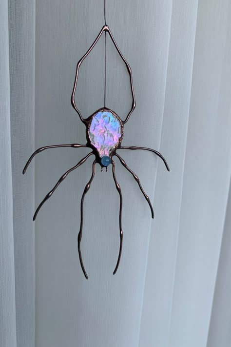 Stained Glass Spider, Glass Spider, Stained Glass Decor, Stained Glass Ornaments, Animal Bones, Stained Glass Diy, Art Stained, Stained Glass Crafts, Just Imagine