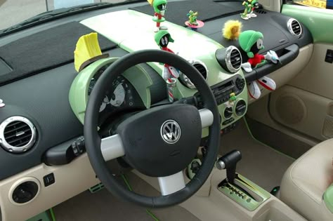 Post your Interior Mods! - NewBeetle.org Forums New Beetle Interior Ideas, Vw New Beetle Interior, Vw Beetle Interior Accessories, Volkswagen Beetle Interior Decor, Beetle Car Aesthetic Interior, Beetle Car Interior, Volkswagen Beetle Aesthetic Interior, Convertible Accessories, Cars Convertible