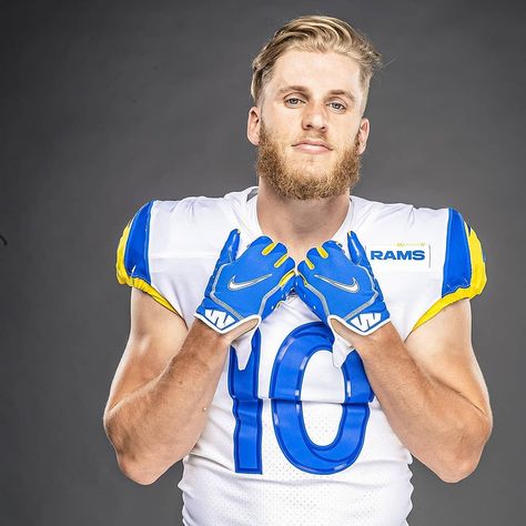 Cooper Kupp on Instagram: “Butter.” Parents Background, Screaming Trees, La Rams Football, Cooper Kupp, Mark Lanegan, Desean Jackson, Tara Lipinski, Johnny Weir, Rams Football