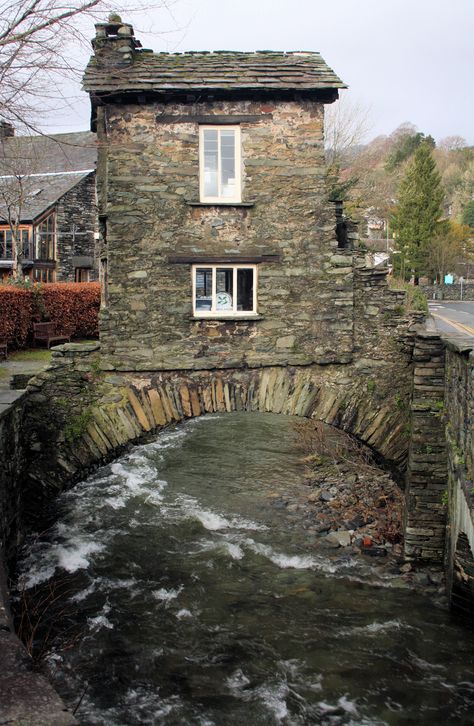 Bridge House, Ambleside, England. was built in the 18th century as an apple store for Ambleside Hall. It was constructed over Stock Beck in order to avoid land taxes Bridge House, England And Scotland, Apple Store, England Uk, English Countryside, England Travel, Cumbria, British Isles, Uk Travel