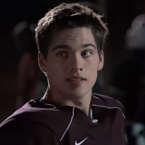 #Icon #TeenWolf Liam Teen Wolf, Teen Wolf Liam, Teen Wolf Characters, Teen Wolf Boy, Liam Dunbar, Teen Wolf Memes, Dylan Sprayberry, Wolf Character, Teen Wolf Mtv