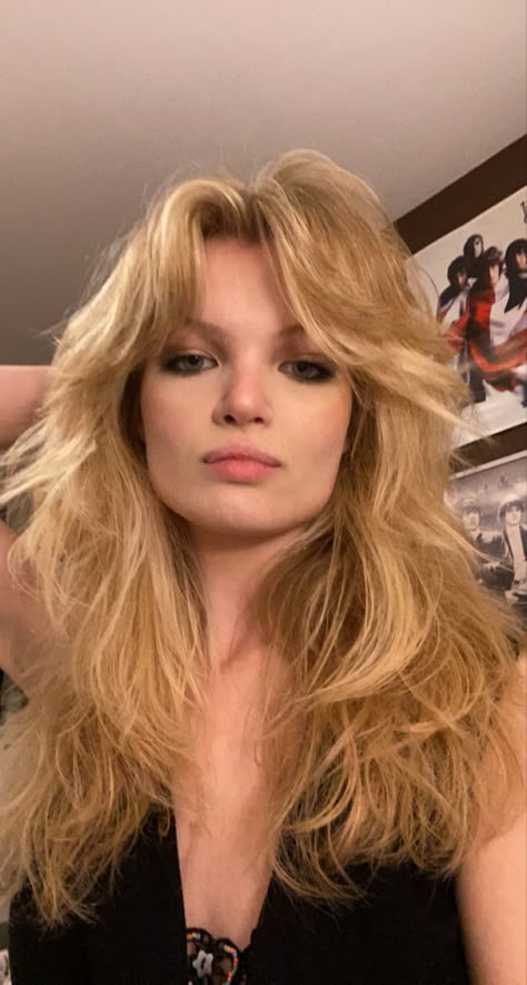 70s Female Hairstyles, 80s Rockstar Haircut Women, Shaggy Rockstar Hair, Long 70s Shag, 70s Hair Layers, 70s Rockstar Haircut, 70s Rocker Hair, Rockstar Shag Haircut, Long Rocker Hair