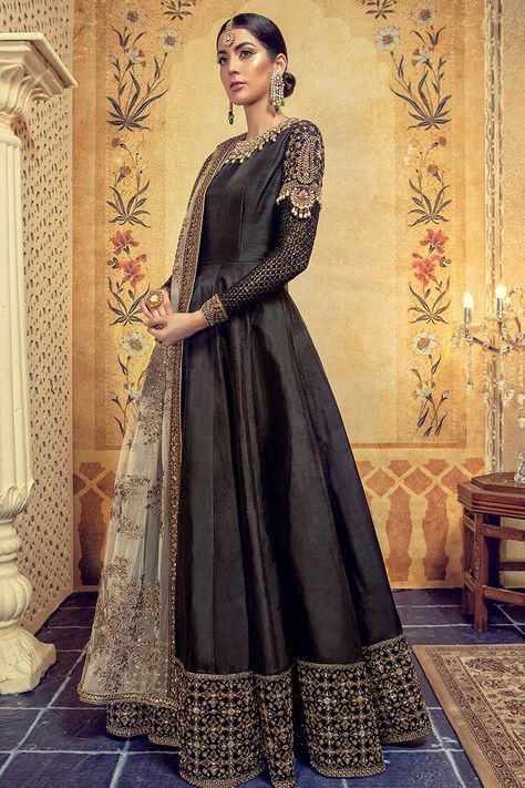 FX-831 Wear Black Dresses, Shadi Dresses, Pakistani Dresses Online, Maria B, Designer Party Wear Dresses, Pakistani Dress Design, Multicolor Dress, Stylish Dress Designs, Chiffon Maxi