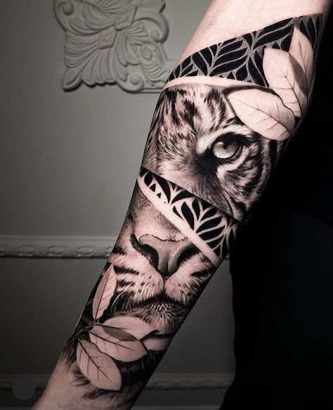 Wallpaper Dog Aesthetic, Animals And Pet Supplies, Animal Tattoos For Women, Tiger Tattoo Sleeve, Big Cat Tattoo, Dog Tattoo Ideas, Animal Sleeve Tattoo, Animal Tattoo Ideas, Wallpaper Dog