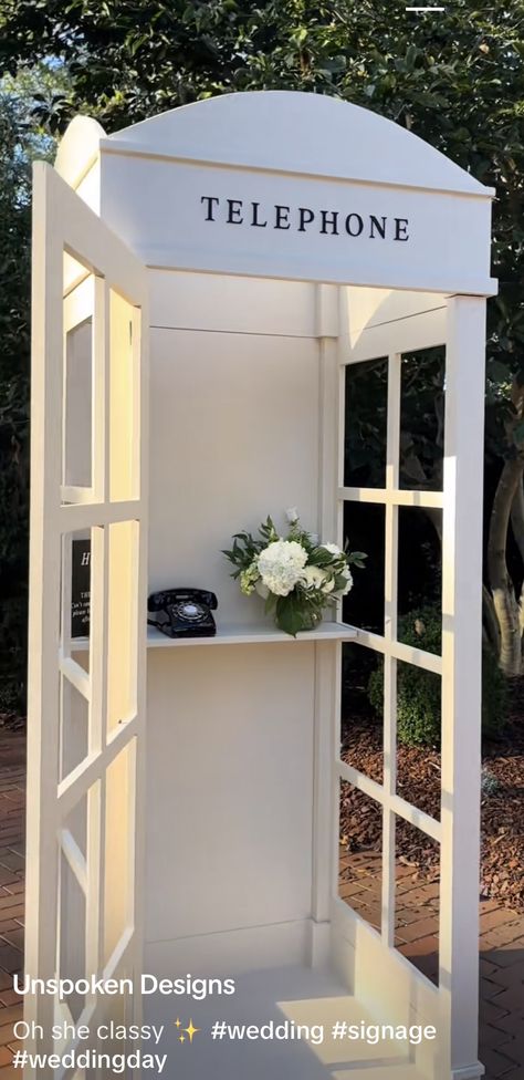 Diy Phone Booth Wedding, Diy Telephone Booth, Wedding Phone Booth, Phone Booth Wedding, Vision Board Decor, Wedding Rental Business, Wedding Welcome Table, Wedding Phone, Audio Guest Book