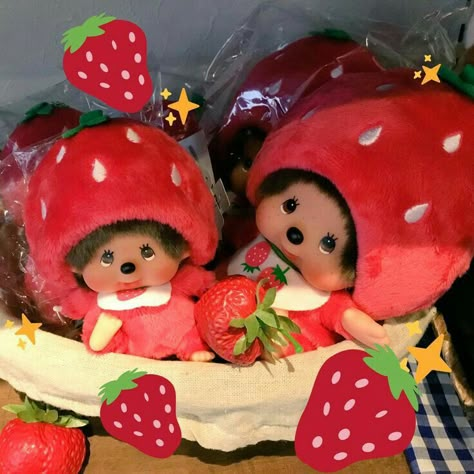 Shin Nana, Piskel Art, Strawberry Baby, Strawberry Fields, June 22, Cute Toys, Cute Plush, Red Aesthetic, Strawberry Shortcake