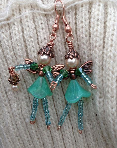 Craft ideas 11110 - Pandahall.com Diy Armband, Earrings Ideas, Green Fairy, Ideas Craft, Garden Fairy, Whimsical Garden, Beaded Dangle Earrings, Diy Schmuck, Beads And Wire