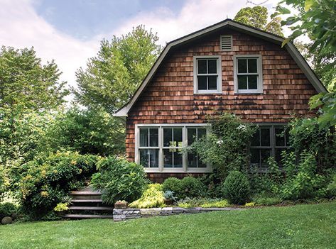 Upstate New York Lake House, New York Lake House, Upstate Ny Cabin, Upstate New York Cottage, Upstate New York Farmhouse, Shingled House Exterior, Small Cottage Homes In The Woods, Wood Cottage House, Upstate New York Homes