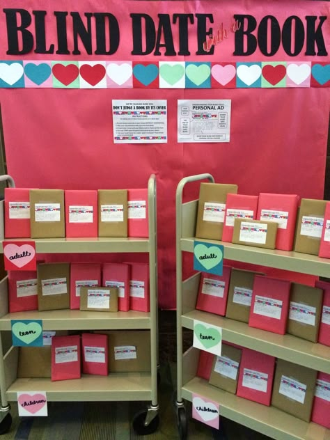 Yep. It's that time of year. Love is in the air. Red roses and cupids abound. And it's time to pick up a blind date with a book. School Library Displays, Teen Library, Library Bulletin Board, Middle School Libraries, Library Book Displays, Blind Date With A Book, Date With A Book, High School Library, Library Bulletin Boards